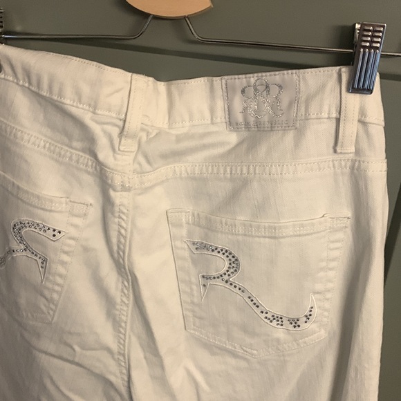 Rock N Republic bell bottom jeans!! - Picture 2 of 5